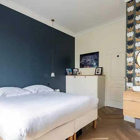 Veeve - The Grande Extraordinaire Apartment Paris