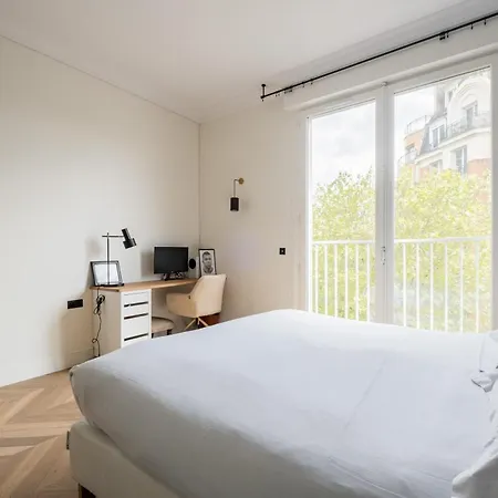 Apartment Veeve - The Grande Extraordinaire Paris